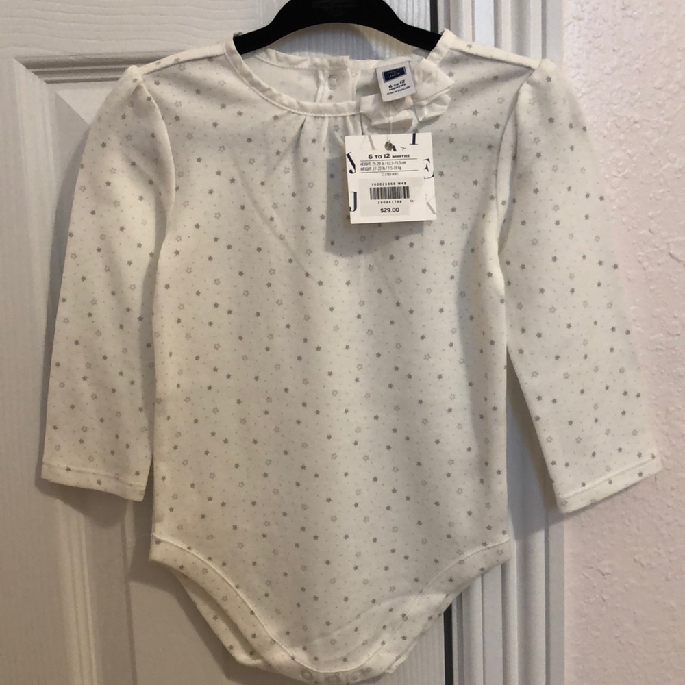 NWT. Janie and Jack star print long sleeve onesie